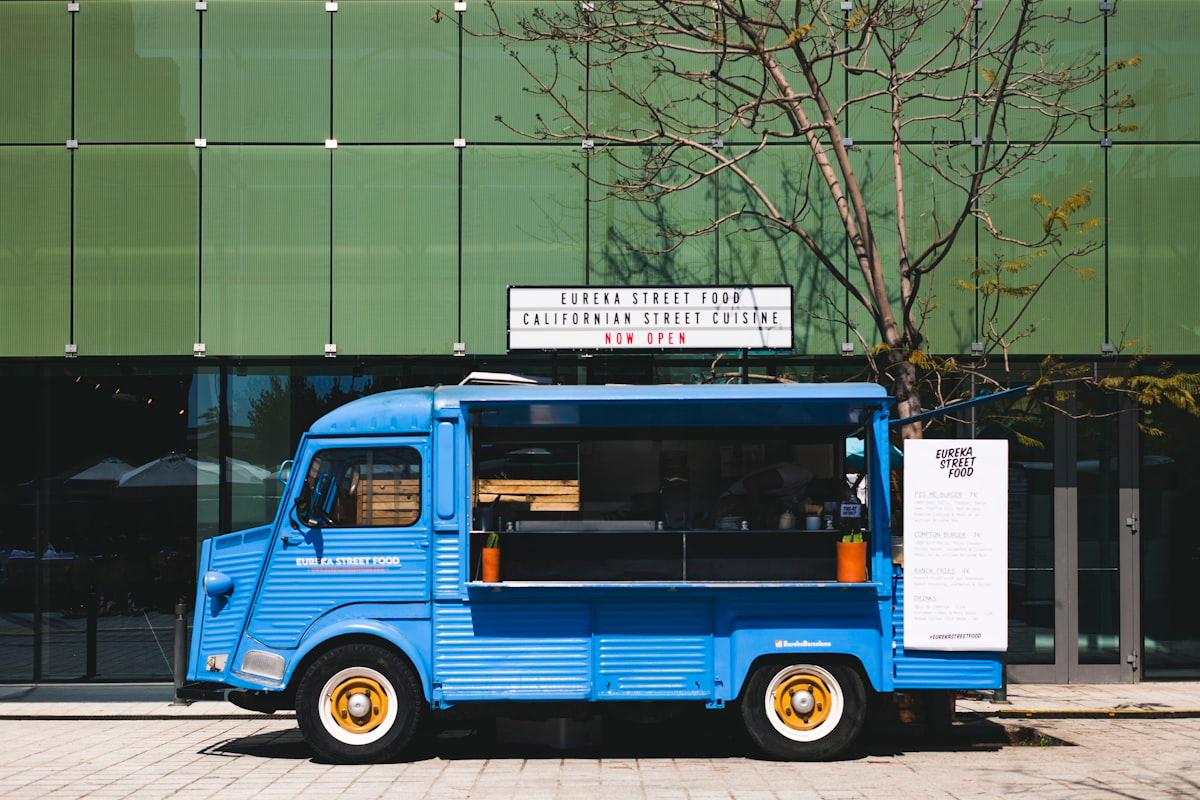 Snack & food truck